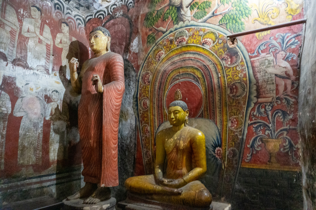Dambulla Buddhist Caves