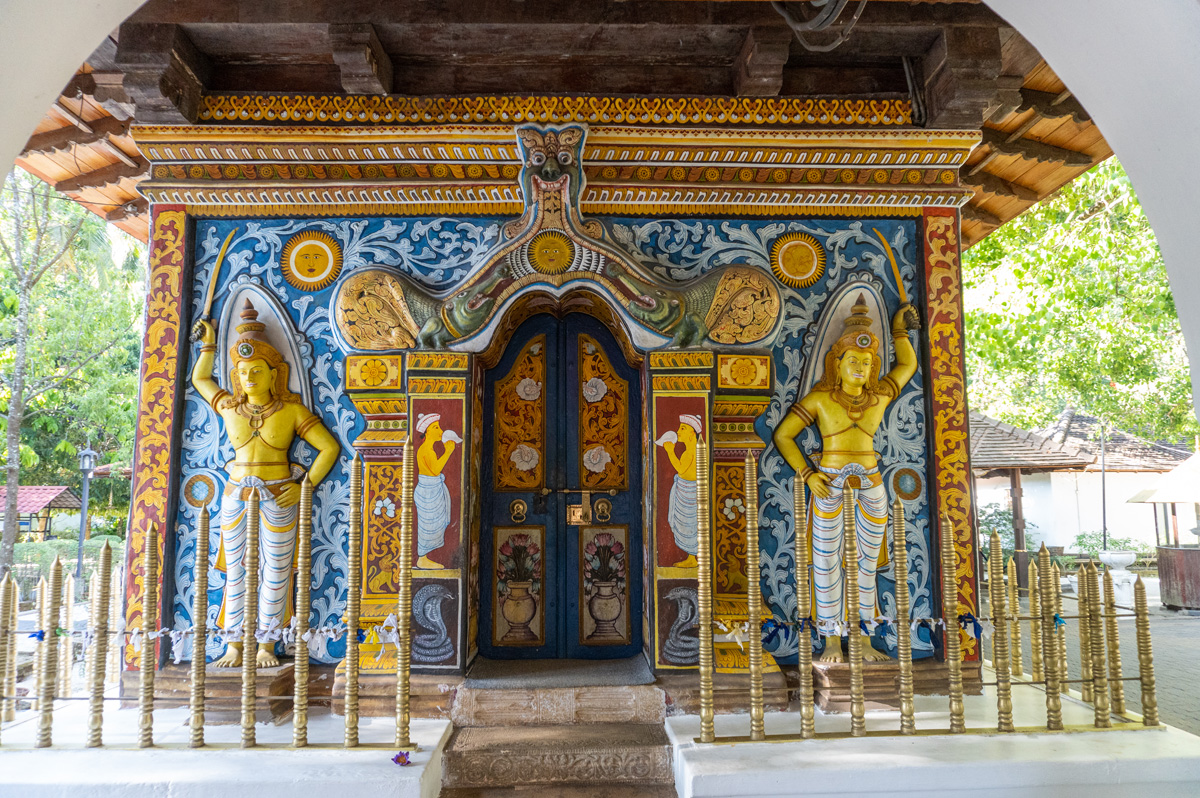 Around Kandy, Vishnu Devalaya shrine