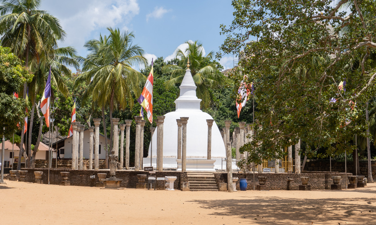 Mihintale, Ambasthale Dagoba Marking conversion spot.