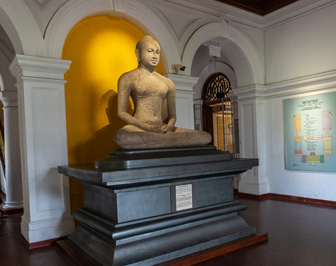 Buddha statue ~800AD, Colombo National Museum, 2023 Sri Lanka++