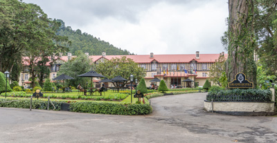 The very posh Grand Hotel, Nuwara Eliya: 