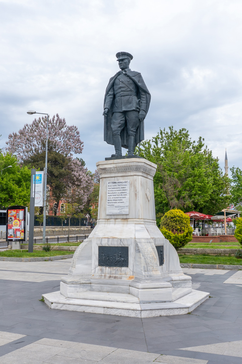 Around Edirne, Edirne Ataturk Statue
