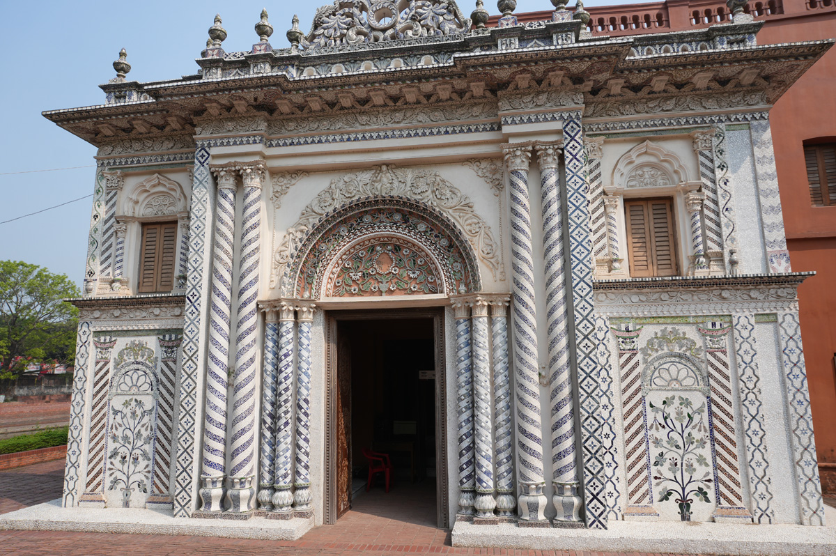 Sonārgaon Tour, •	Bangladesh Folk Art and Craft Museum