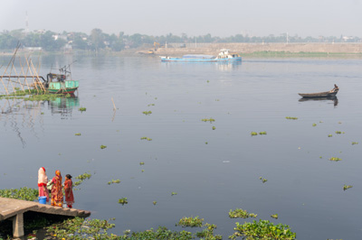River view, near weavers, Sonārgaon Tour, Bangladesh - March 2024