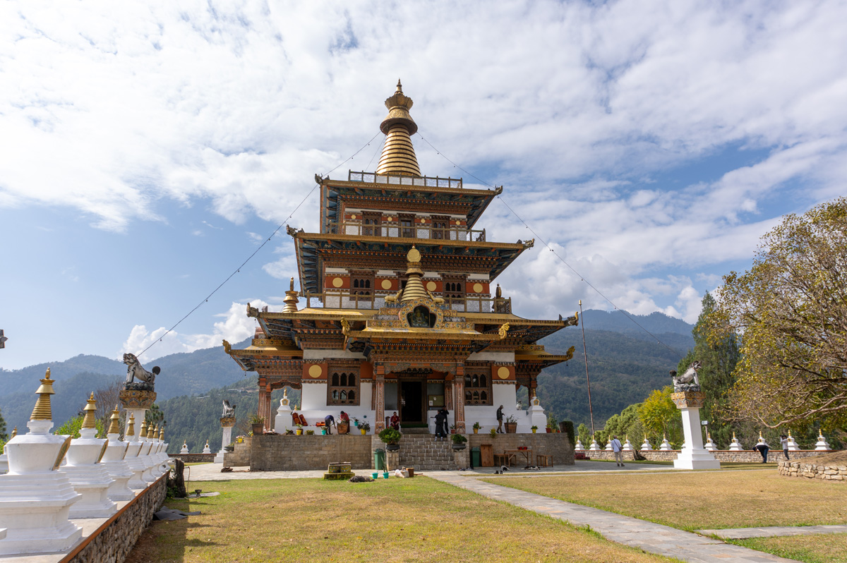 Khamsum Yulley Namgyal Chorten