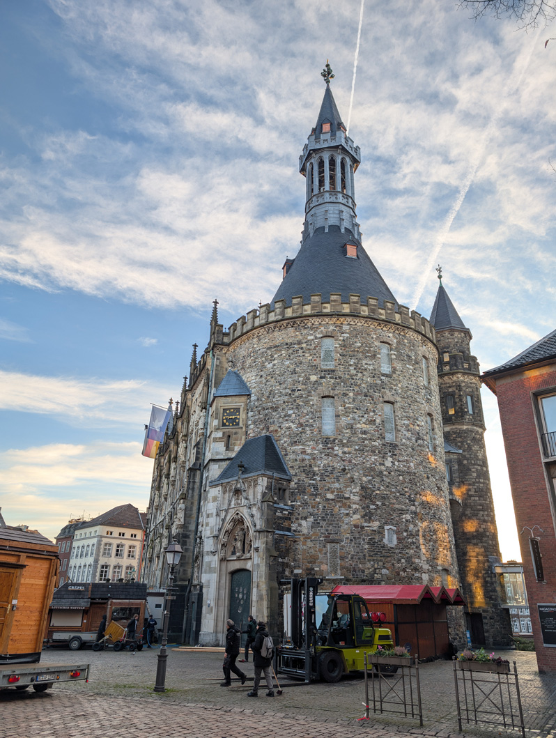 Aachen Historic Rathaus, Historic Rathaus Corner Tower (~14th c)