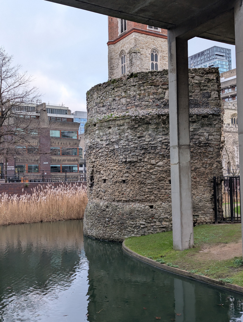London: Roman Londinium, Medieval Tower (rebuilt on Roman wall) St Giles Cripplegate Tower