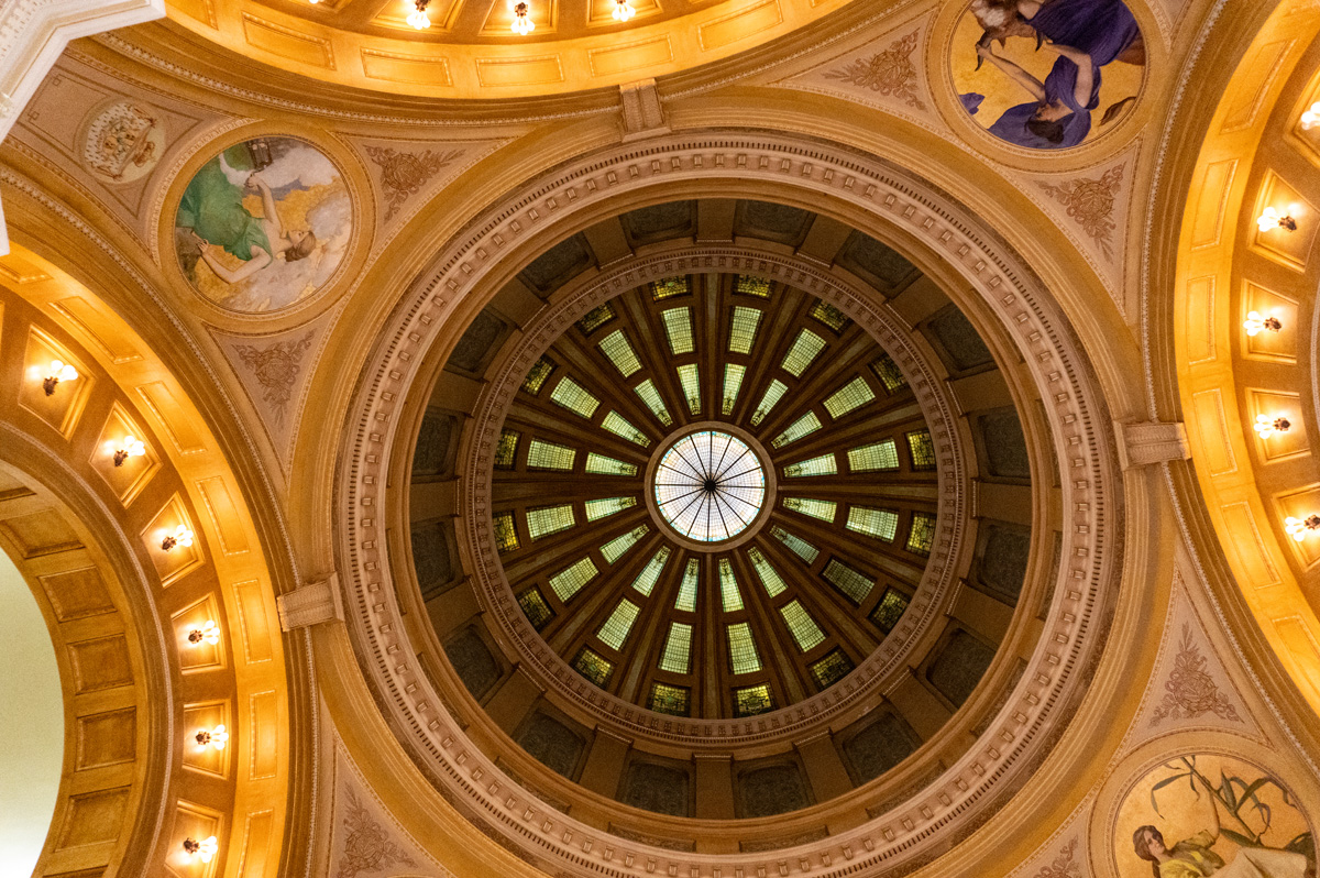 South Dakota State Capitol, Capitol dome interior