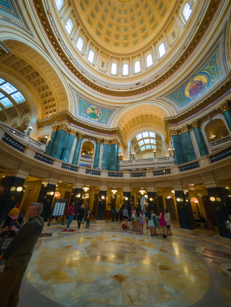 Wisconsin State Capitol, Rotunda