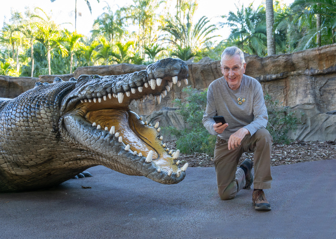 Animal Encounters, Bonus crocodile statue