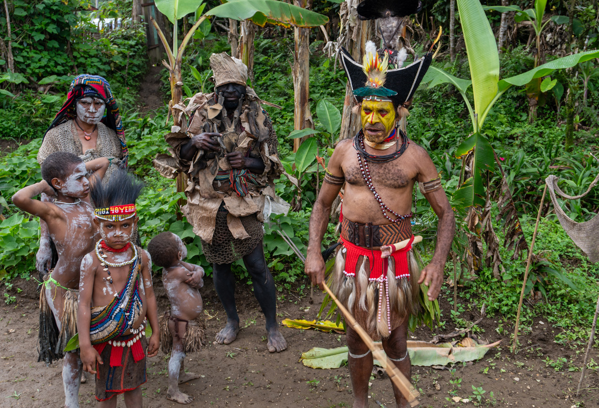 Ambua Day Two: Sun Dance, Huli Widows, Traditional Farming, Sun Dance participants