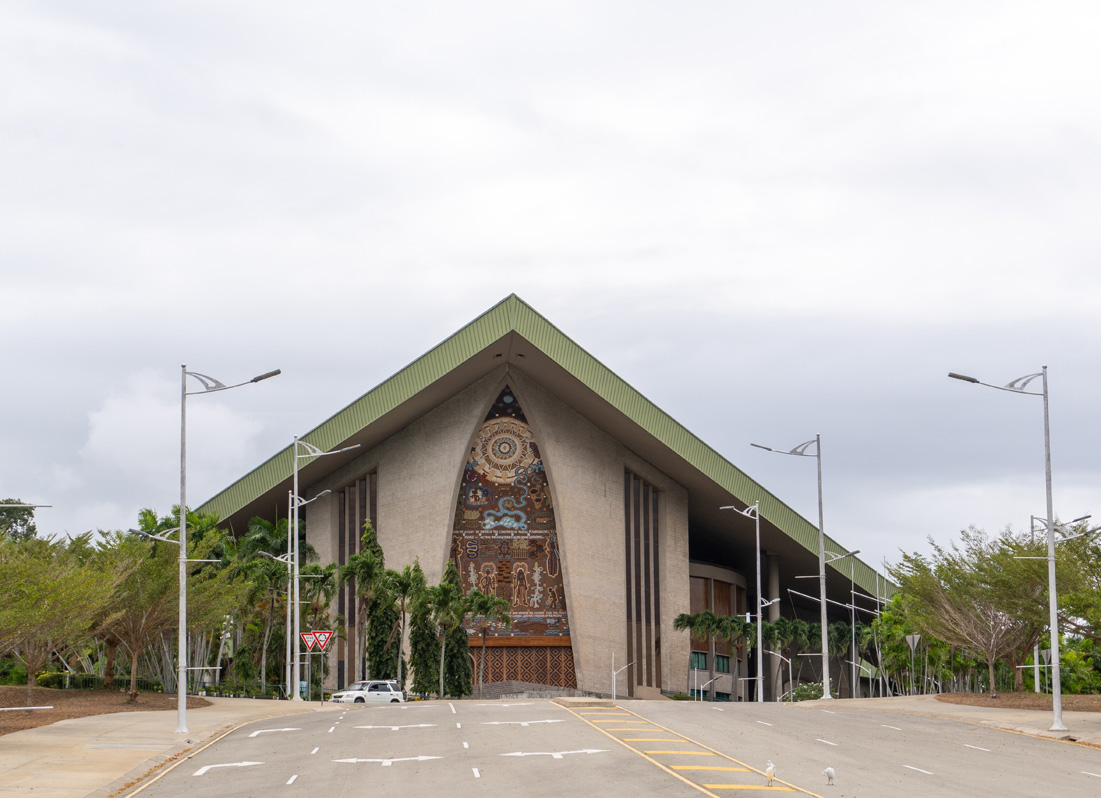 Port Moresby Tour, Papua New Guinea Parliament