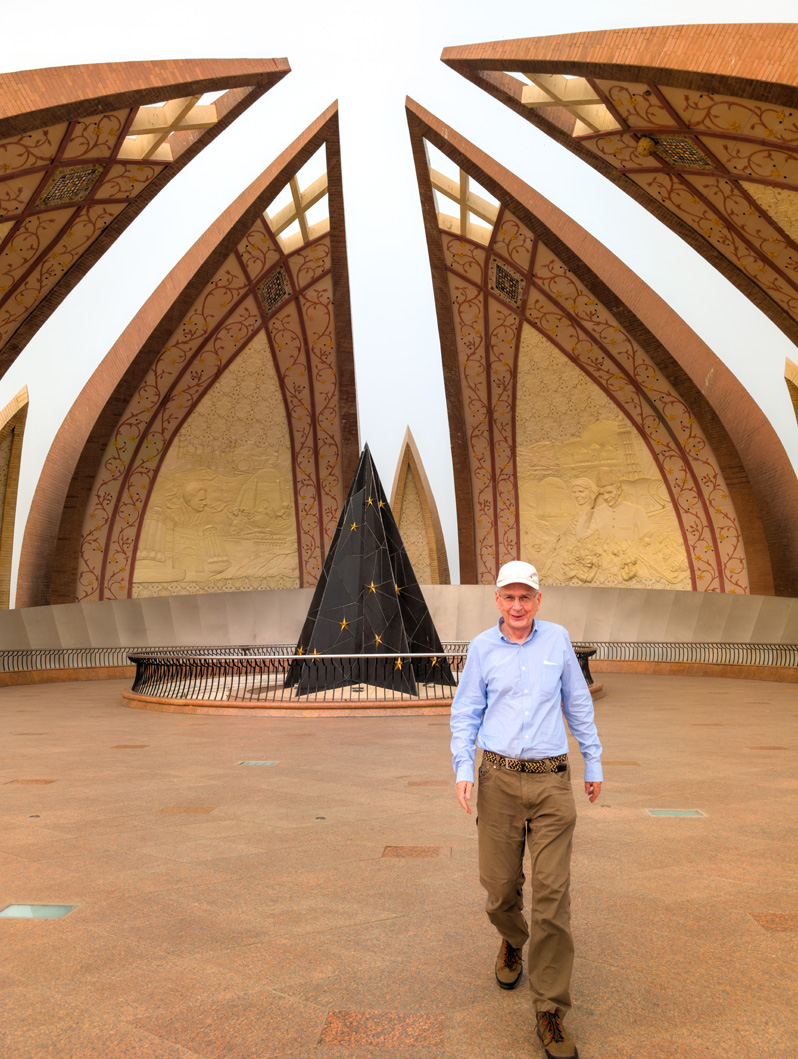 Islamabad, Graham at Pakistan Monument