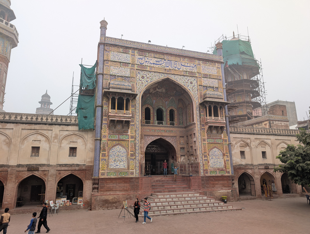 Lahore, Wazir Khan Mosque