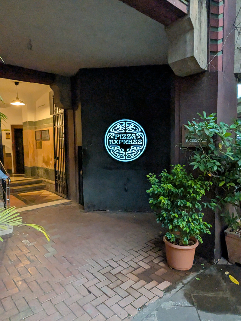 Mumbai, Unexpected and very welcome Pizza Express