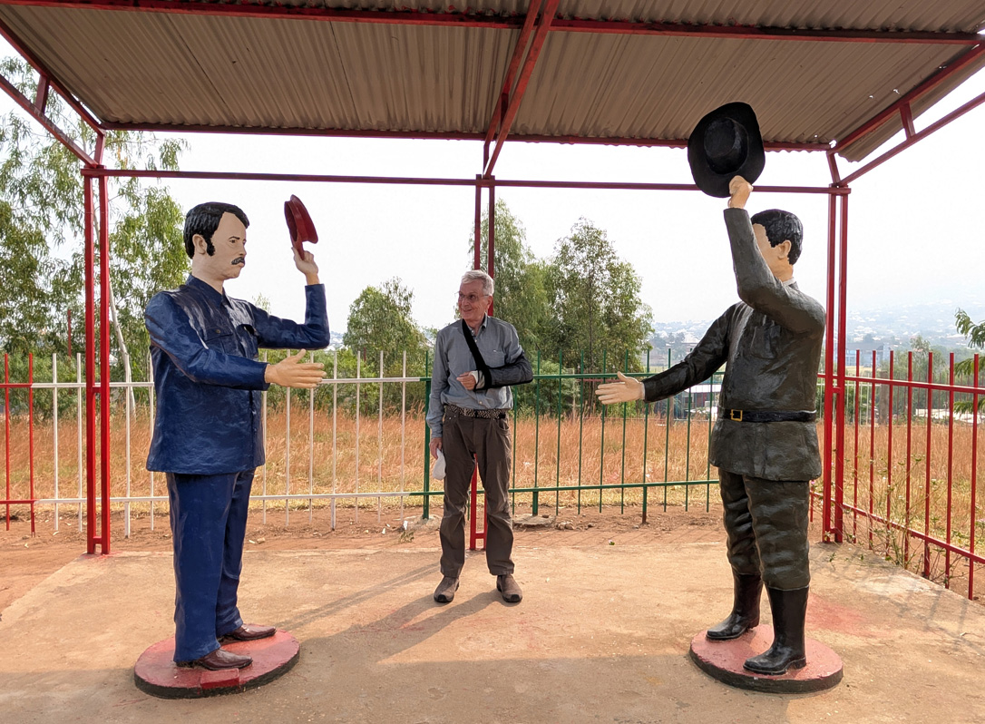 Burundi: Bujumbura, Graham gatecrashes Stanley-Livingstone meeting