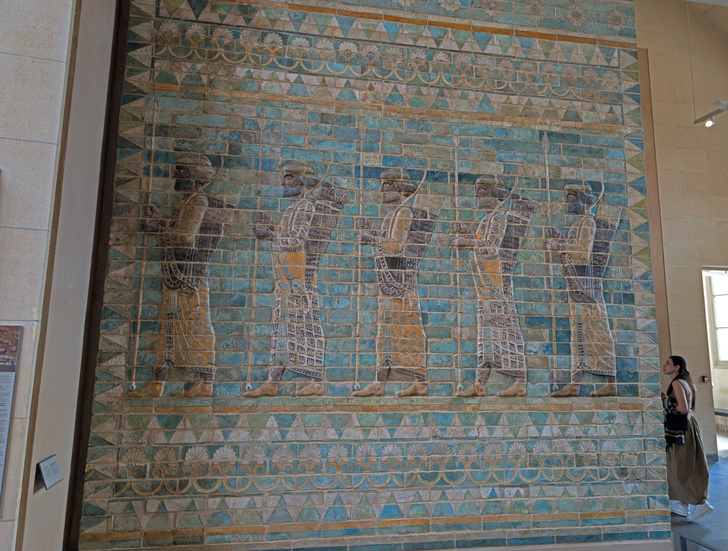 Paris: Louvre, Tiled Soldiers, Susa ~510 BC