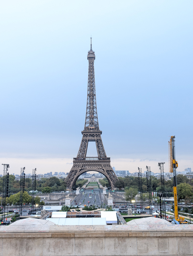Paris, Classic view of the Eiffel tower