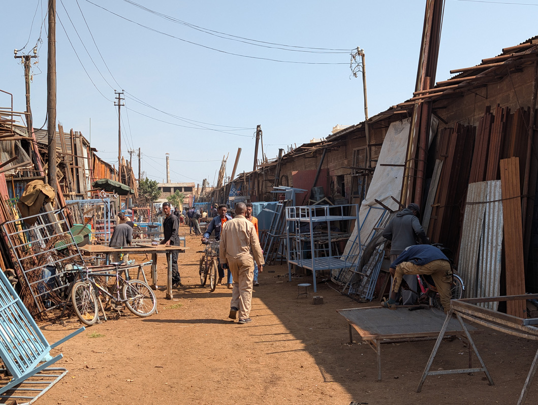 Asmara, Medebar Market: Recycling old metal