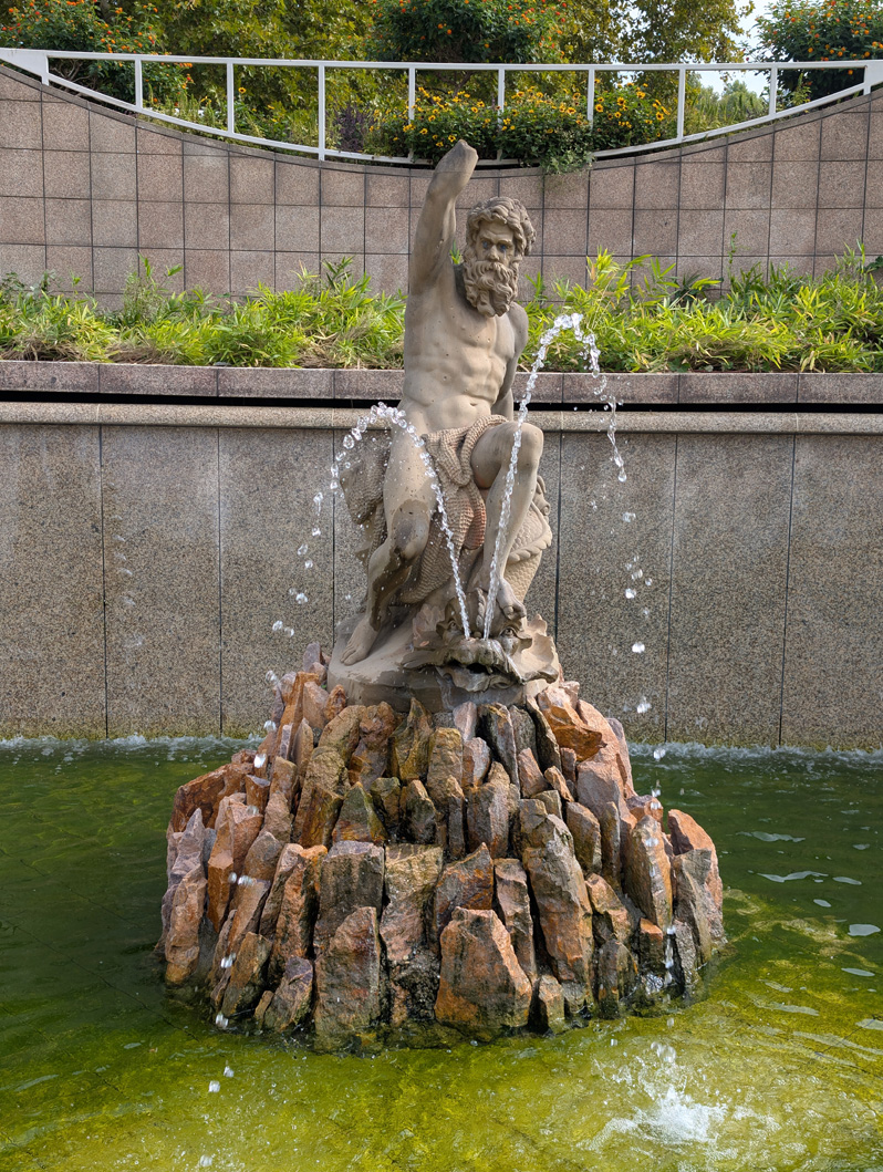Heidelberg, Neptune Fountain