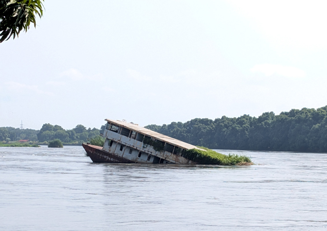 Juba, Long-ago wrecked Nile liner