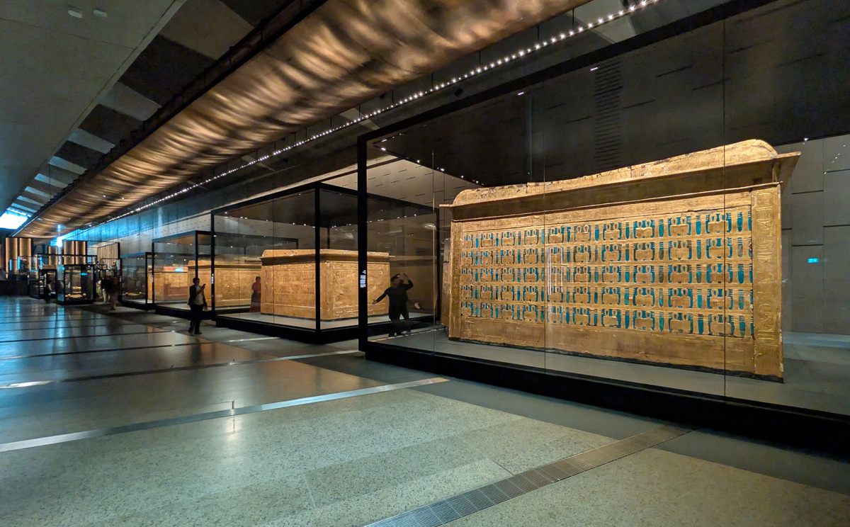 GEM: Tutankhamun Gallery, Funerary Shrines