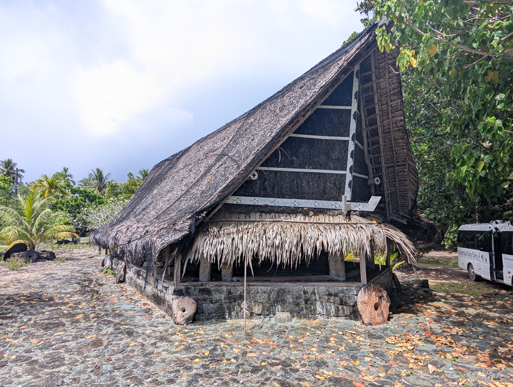 Around Yap, Men
