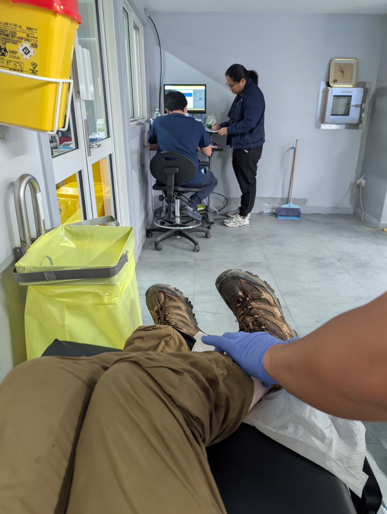 Nauru: Dog Bite