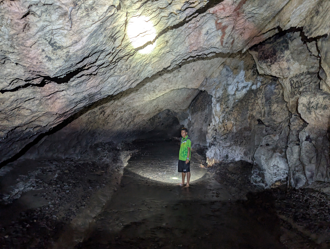 Fiji: "Tour to Cannibal Cave With Lunch", Our guide leads the way