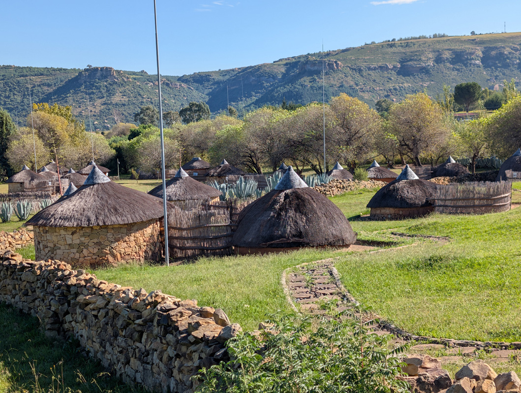 Lesotho: Thaba Bosiu tour, Cultural Village