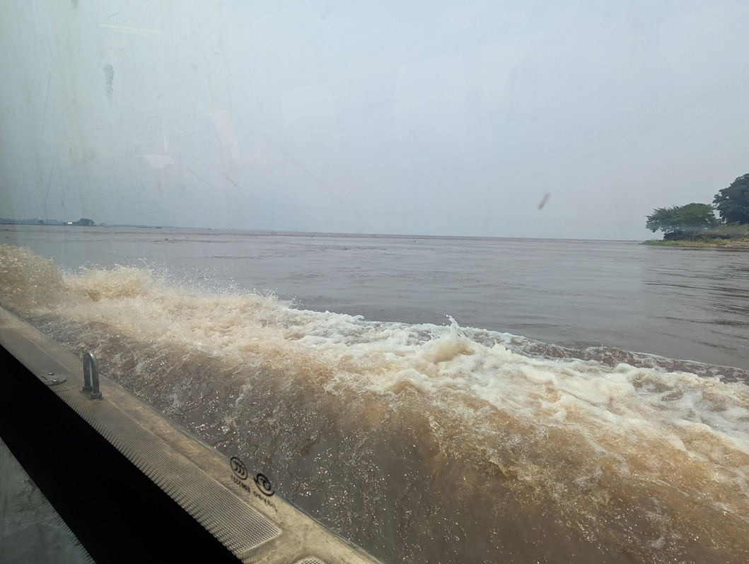 Kinshasa to Brazzaville, across the Mighty Congo, Speeding briskly along