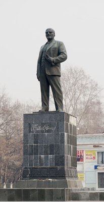 Komsomolsk-na-Amure <small>(2019)</small>, Lenin statues