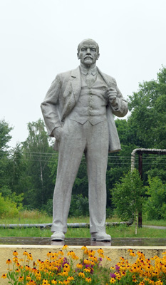 Chernobyl, Ukraine <small>(2014)</small>, Lenin statues