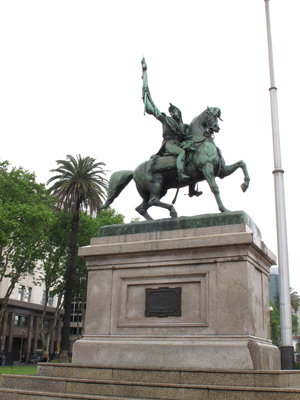 Buenos Aires, Argentina <small>(2010)</small> Plazo de Mayo, San Martín, Miscellaneous Statuary